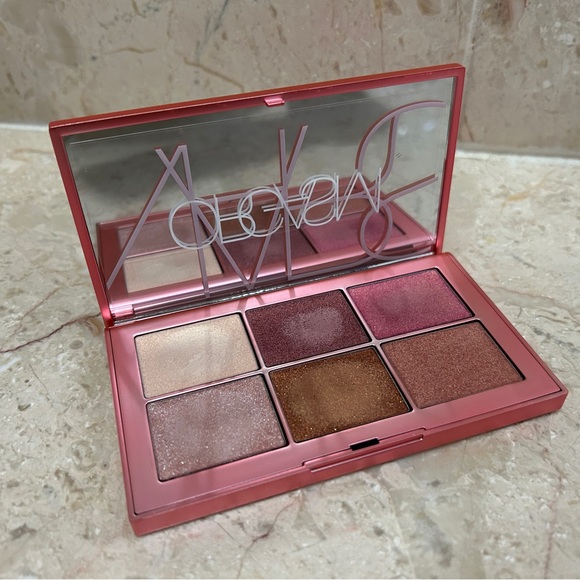 NARS Limited Edition Endless Orgasm Cream Blush Palette - Picture 4 of 7